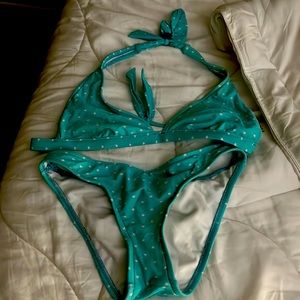 Beautiful barely worn bikini